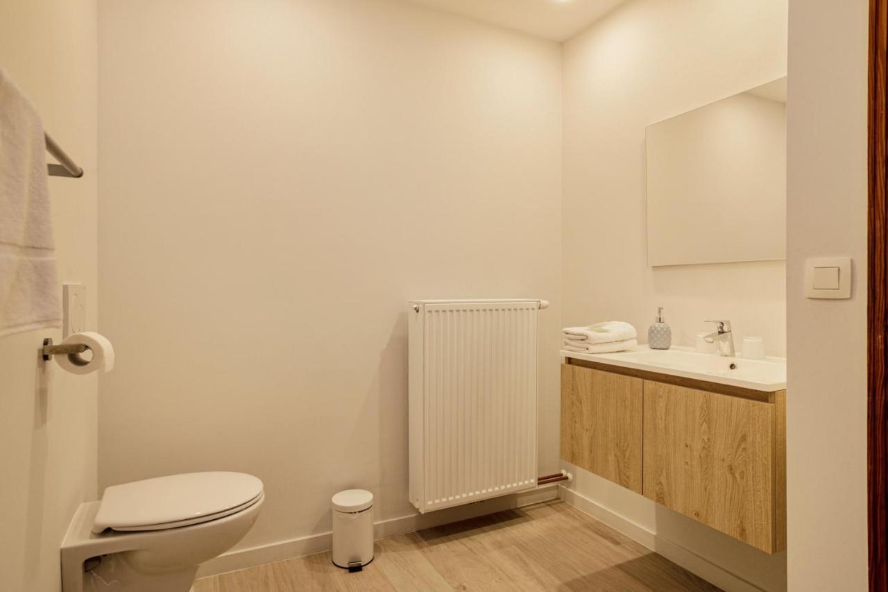 Hotel Georges Вендуин Екстериор снимка