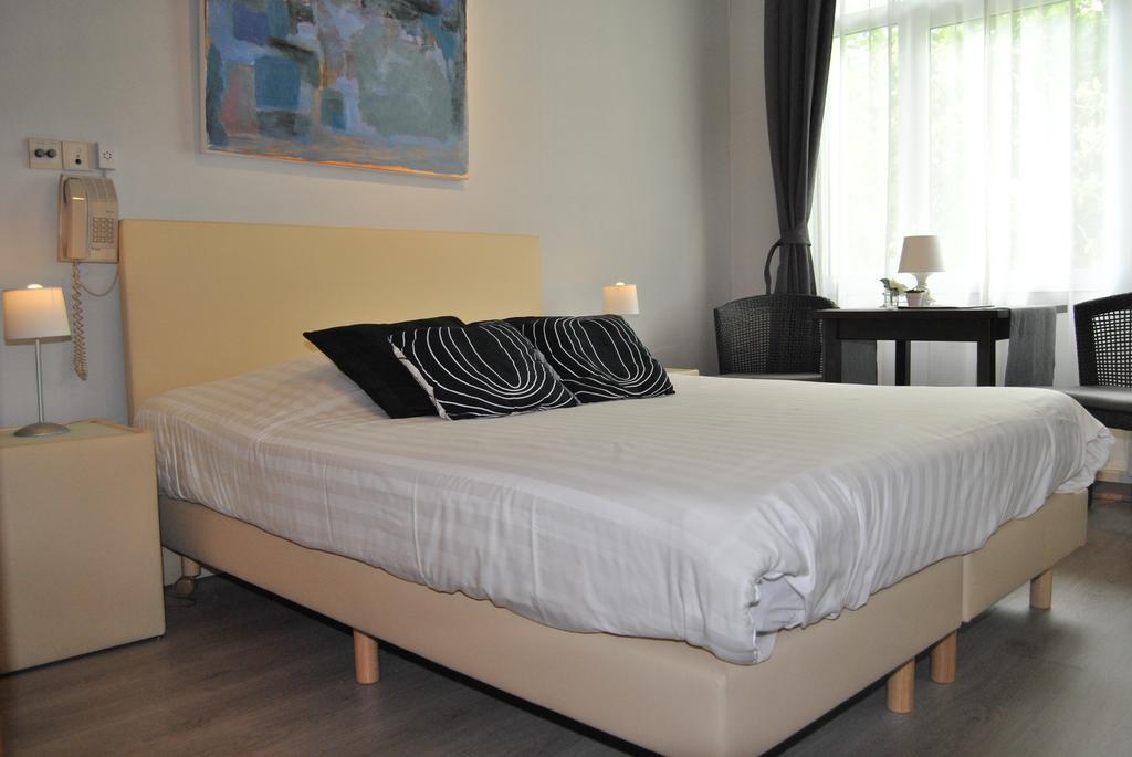 Hotel Georges Вендуин Екстериор снимка