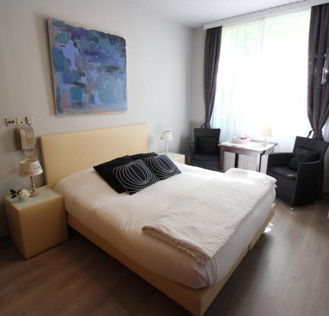 Hotel Georges Вендуин Екстериор снимка